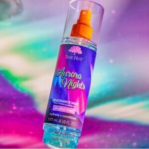 Tree Hut Aurora Nights Mist